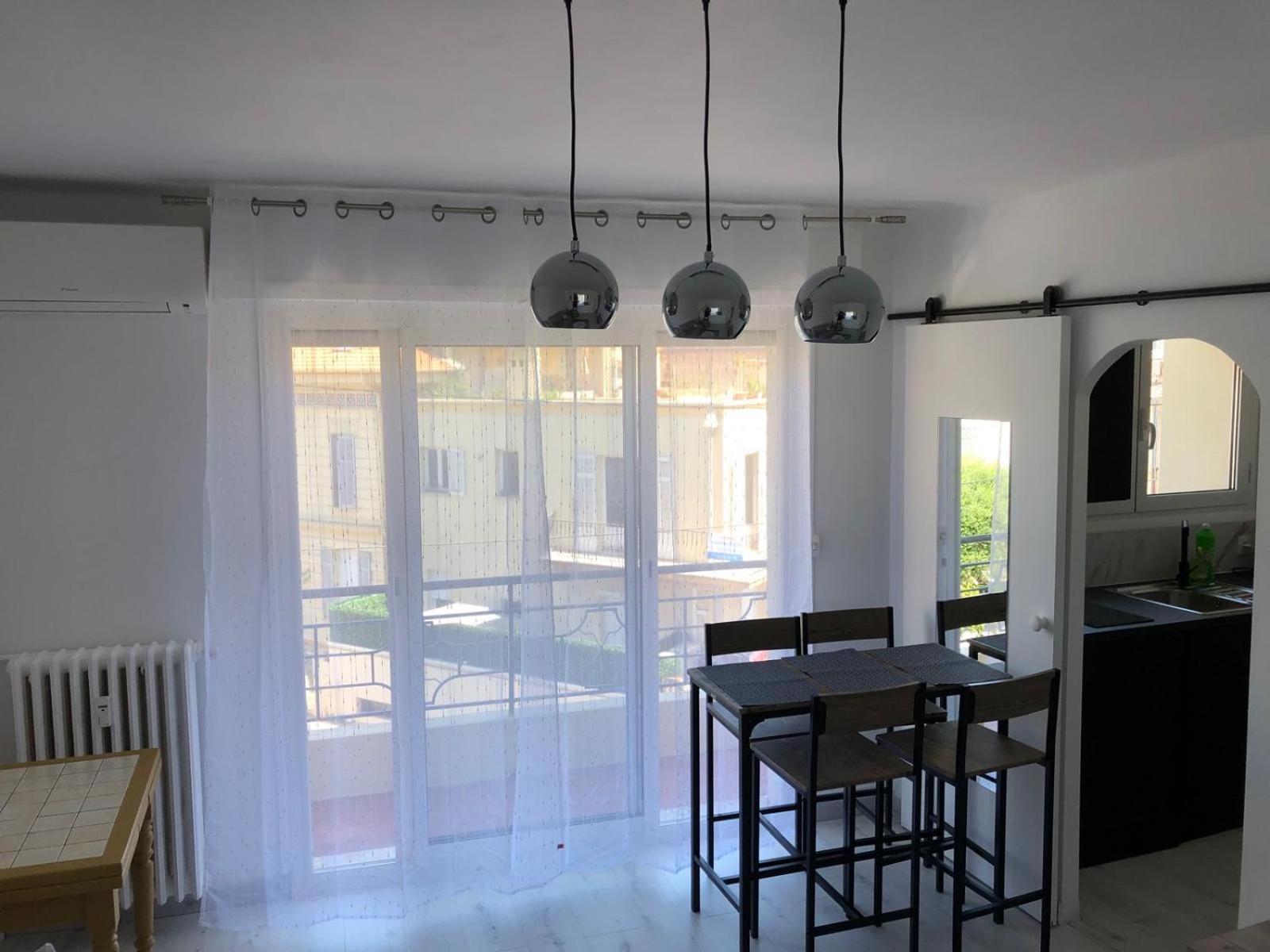 Apartment Marble Elegancy In Center